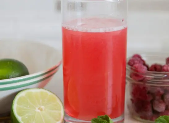 kombucha tea, concept of best weight loss drinks