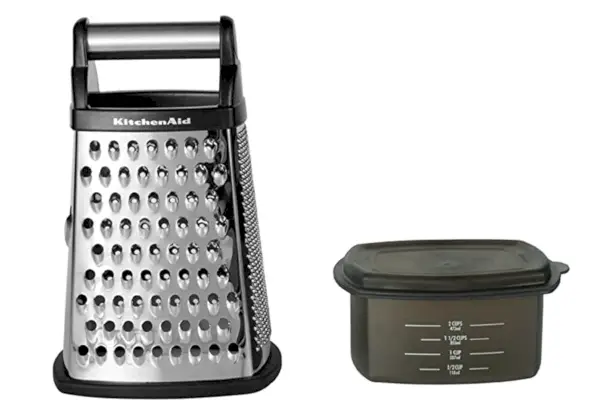 KitchenAid Gourmet 4-stranné strúhadlo z nehrdzavejúcej ocele s odnímateľnou úložnou nádobou