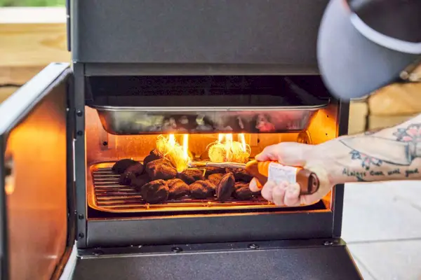 Broil King Fumante de Carvão