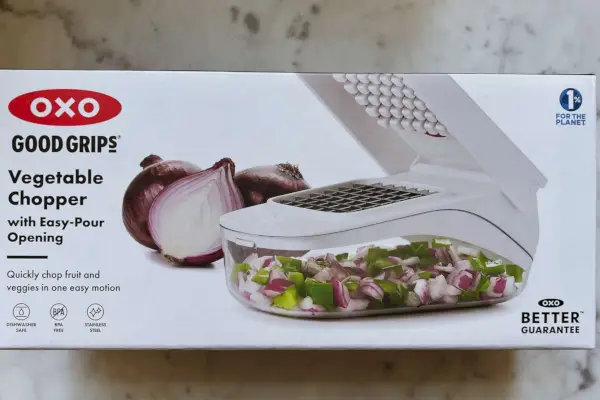 Fotografie krabice pro OXO Veggie Chopper