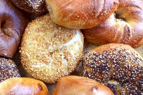 Goldbelly Ess-a-Bagel Baker's Dozen