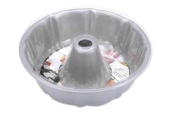 Amazon Wilton Recipe Right Forma do ciasta z nieprzywierającą karbowaną rurką