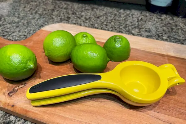 Exprimidor de cítricos OXO Good Grips