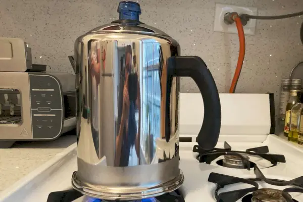 Nerezový kávovar Farberware Yosemite na varné desce