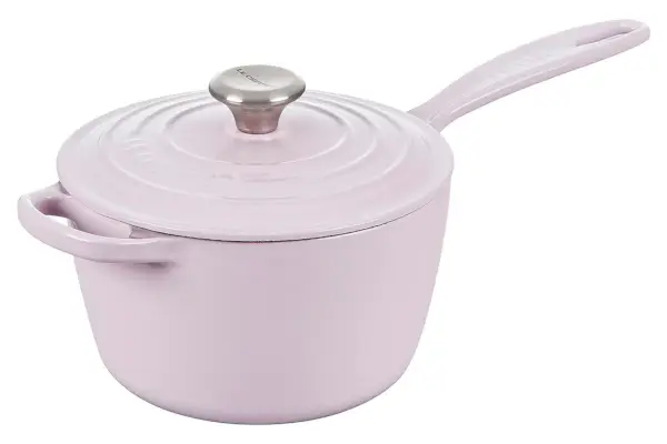 Smaltovaný liatinový hrnček s podpisom Amazon Le Creuset