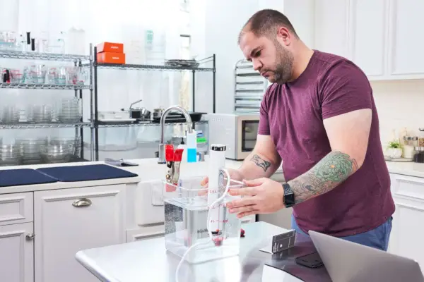 Breville Joule Sous Vide Garer im Wasserbad getestet