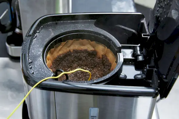 Programovateľný kávovar Cuisinart PerfecTemp na 14 šálok (DCC-3200P1)