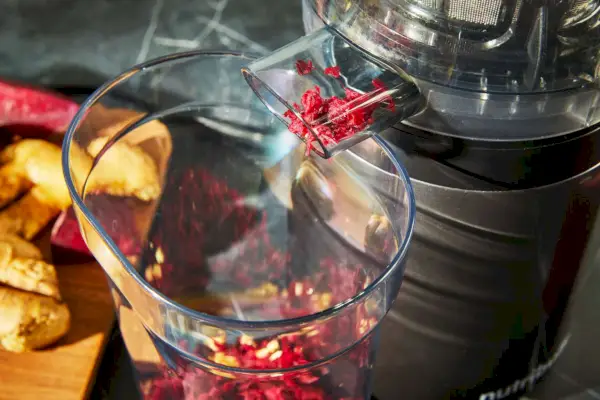 Buraki używane w wyciskarce wolnoobrotowej Nutribullet