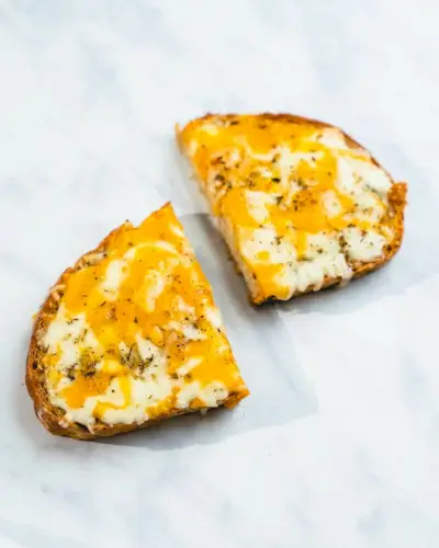 Sýrový toast