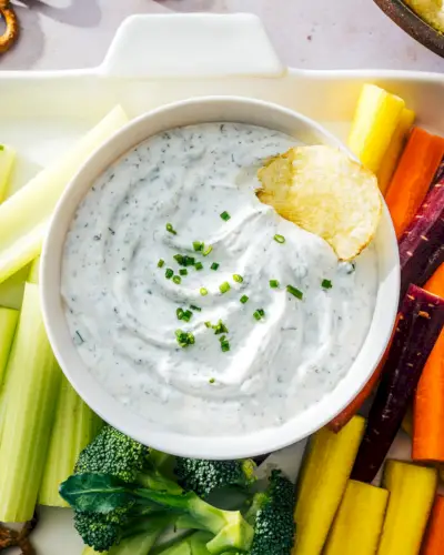 Einfacher Ranch-Dip