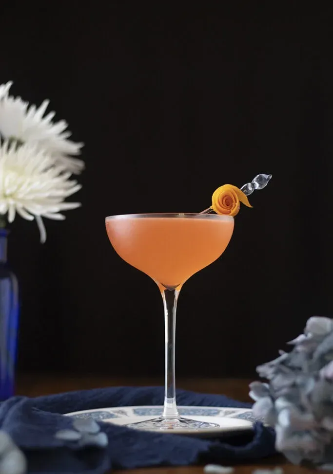 Verão nórdico - um coquetel Aquavit e Aperol