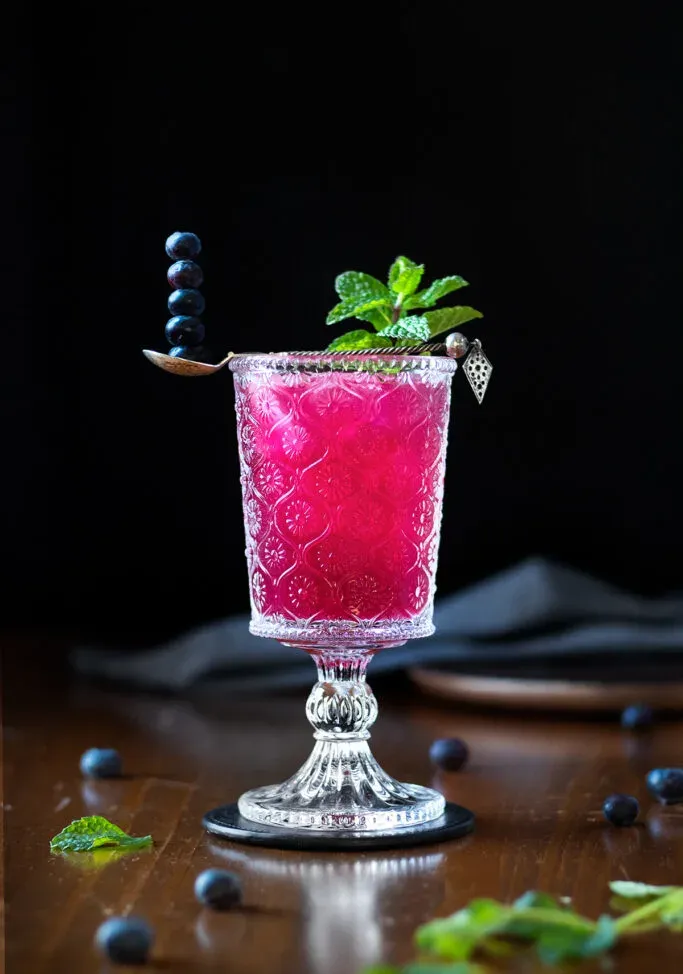 Blueberry Linden Flower Whisky Smash