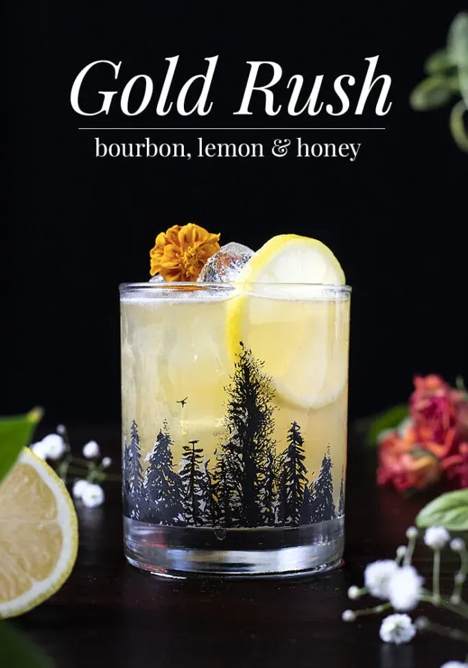 Corsa all'oro (ricetta semplice per il cocktail bourbon)' title=