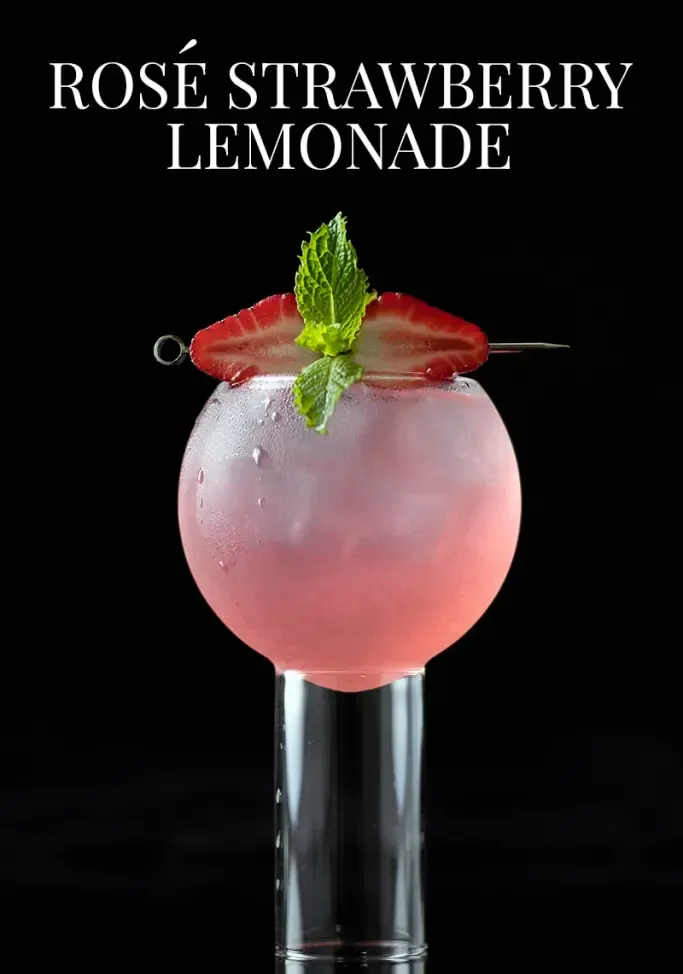 receta-coctel-limonada-fresa-vino-rosado-3598620' title=
