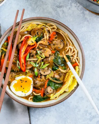 Œuf à la coque sur ramen