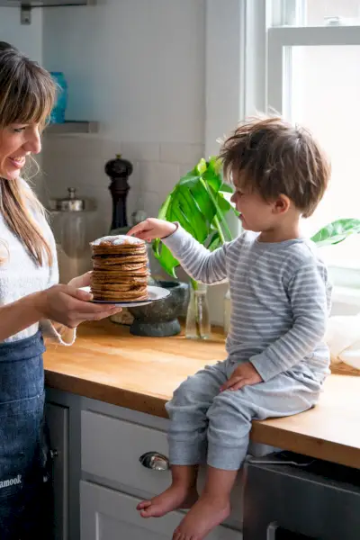 Panquecas de gengibre | Panquecas de aveia | Panquecas sem glúten | Panquecas saudáveis ​​| Ingredientes de especiarias para pão de gengibre