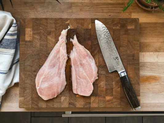 Como fazer borboleta em um peito de frango