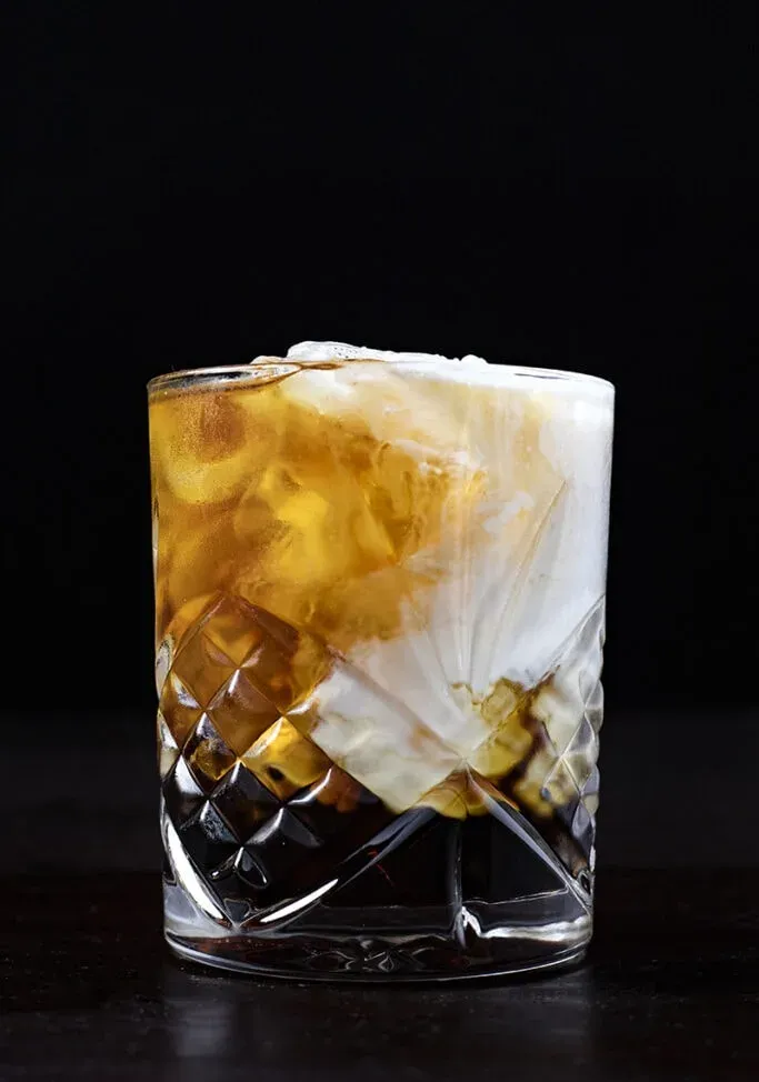 Receta clásica de cóctel ruso blanco