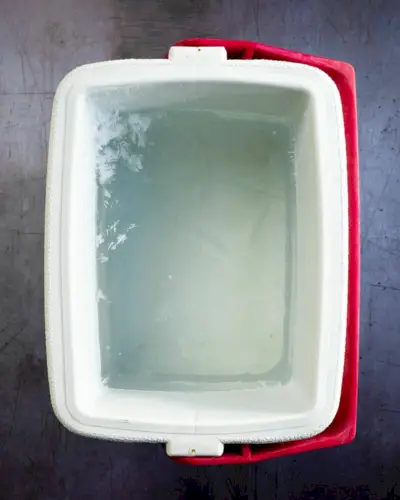 Glace dans une glacière