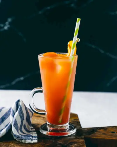 Rum e suco de laranja