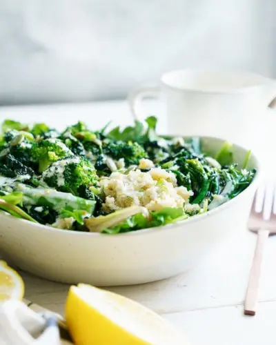 Go Green Bowls s citronovou jogurtovou omáčkou | Yumpulse