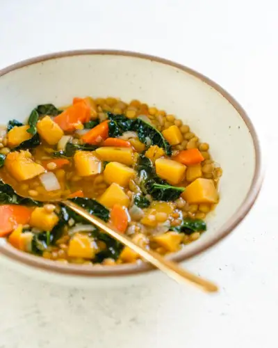 Butternusskürbis-Linsensuppe | Superfood-Suppe