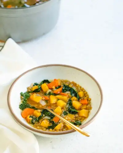 Butternusskürbis-Linsensuppe