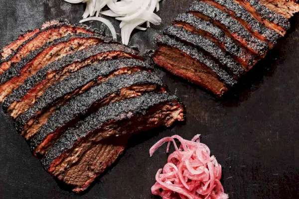 Geräuchertes Rinderbruststück vom Horngrill