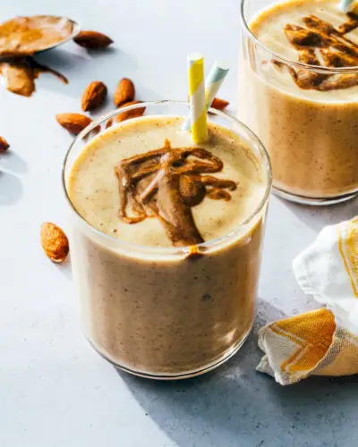 Frullato cremoso al burro di mandorle