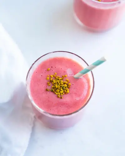 Smoothie z bobulově mandlového mléka