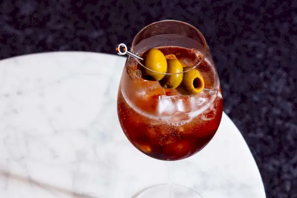 Le Cynar Spritz est le vilain petit canard de l'été