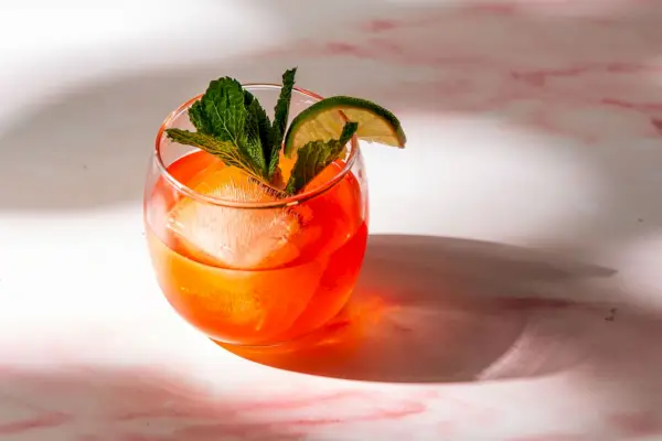13 Mezcal-Cocktails, die unsere Redakteure lieben