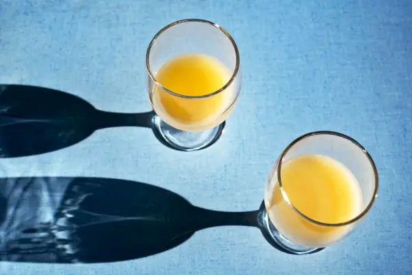 Como saborear Pastis, o licor favorito da França