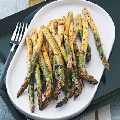 Asperges glacées fumées