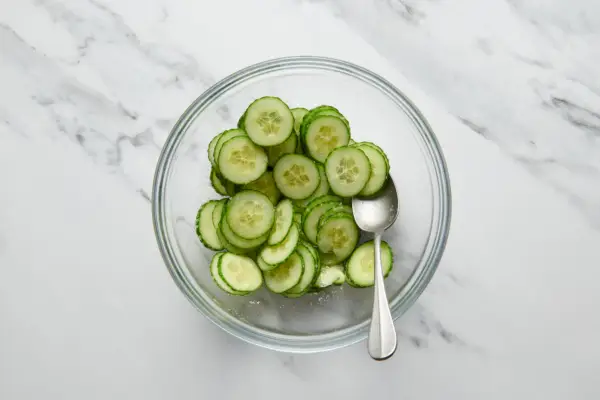 Recept na uhorkový šalát Recept na uhorkový šalát
