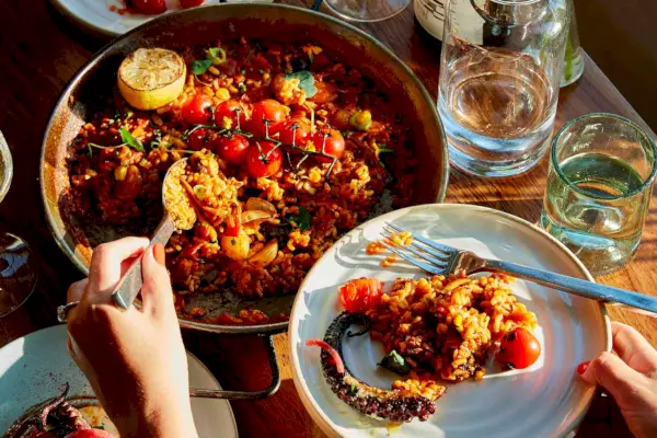Rezept für Paella mit gemischtem Gemüse