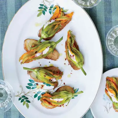 8 façons de servir les fleurs de courge