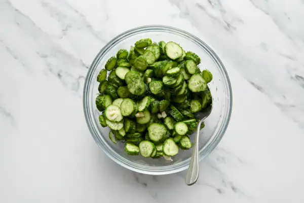 Einfaches Rezept für Dillgurken