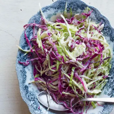 Ensalada de col roja y verde