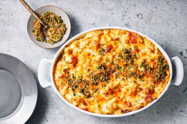 Gebackene Muscheln mit Gremolata-Semmelbröseln