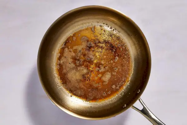 Steak au Poivre mit Rotwein-Pfannensauce