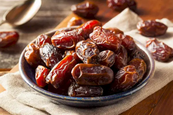 Cómo utilizar dátiles en recetas dulces y saladas