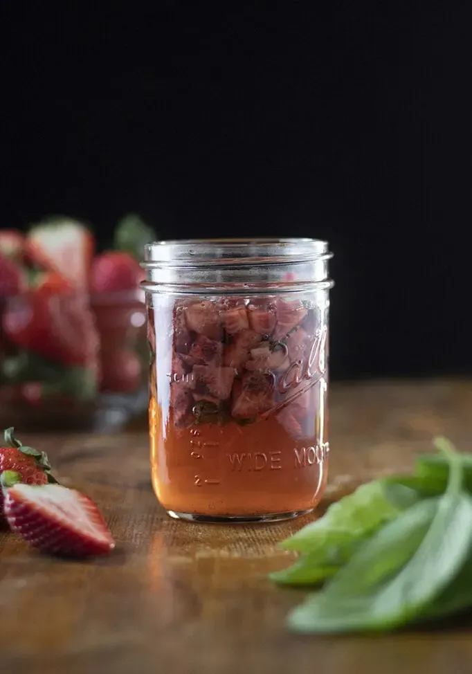 pot-de-sirop-fraise-basilic' loading='lazy' title=