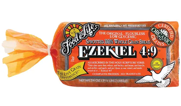 9 gesunde integrale Weizenbrot in essbare Regale und 2, um zu vermeiden