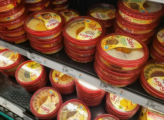 Gigant Hummus Sabra przestał produkcję, aby wrócić na drogę po częstym problemom związanym z bezpieczeństwem żywności