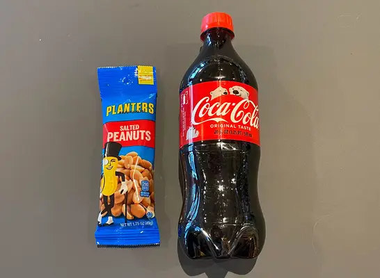 Peanuts and Coke: Dlaczego umieszczenie solonych orzeszków ziemnych w koksie nie jest tak szalone, jak się wydaje