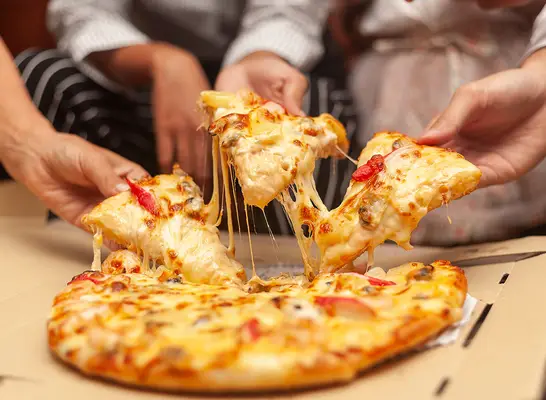 Dies passiert mit Ihrem Körper, wenn Sie jede Woche Pizza essen