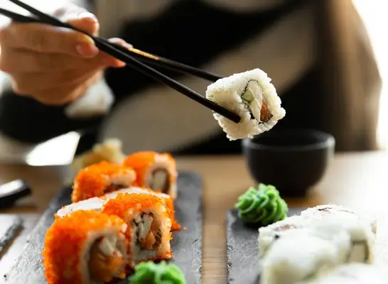 ¿El sushi es saludable? Estos son los mejores rollos