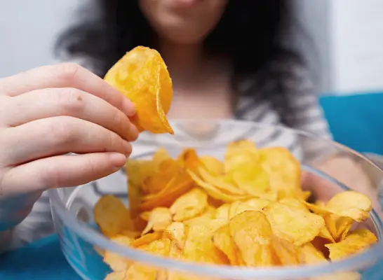Especialistas dizem que o maior sinal perigoso que come muitas batatas fritas