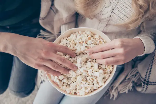 Ein wichtiger Nebeneffekt beim Essen von Mais -Popcorn, sagt Science